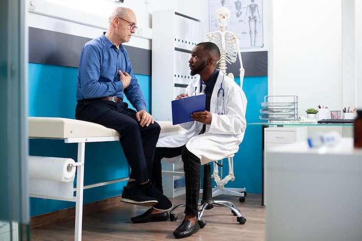 Functional medicine provider creating a customized care pathway for long-term wellness.